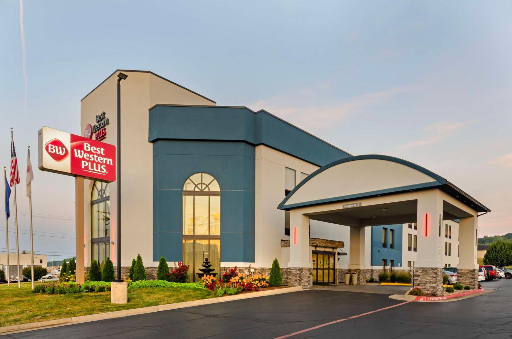 Best Western Plus Harrisonburg Exterior photo